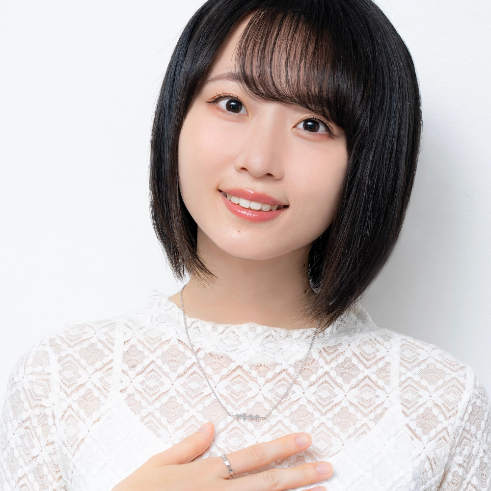 リングとネックレスの詳細写真